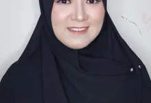 Makeup for Photo Shoot, indoor (studio) by Tiyas Makeup