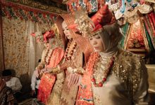 Traditional Ceremony - Afifah by POLAR story on frame