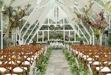 Summer Inspired Ceremonyscape Decoration by Pampas Home Studio