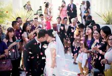 lowise and chris wedding @ bluepoint villa by victor malelak photography