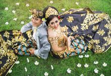 Balinese prewedding  by victor malelak photography