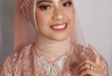 Wedding, Engagement And Wisuda Makeup by SefiS_makeup