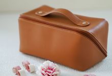 TRAVEL POUCH SOUVENIR by Jollene Gifts
