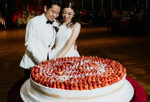 Italian Wedding Cake by Whitepot Wedding Cakes