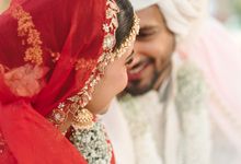 Sahil & Dhruva’s wedding was a celebration where tradition met pure Bollywood charm. Dhruva, a true SRK fan, brought filmy romance into every moment,  by Bokehads