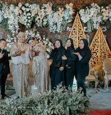 Gabung Emaara Love Circle: Booking Paket Wedding Dapat Cashback 2JT! by Wedding by Emaara